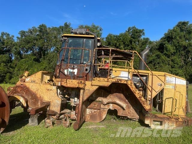 CAT 826G Zemin sıkıştırma makineleri