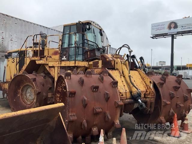 CAT 836G Zemin sıkıştırma makineleri