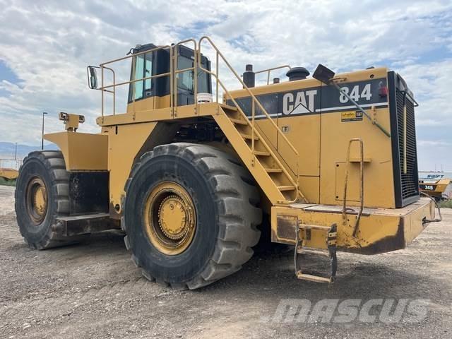 CAT 844H Tekerlekli dozerler