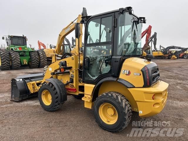 CAT 903D Tekerlekli yükleyiciler