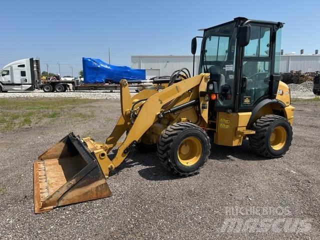 CAT 903D Tekerlekli yükleyiciler