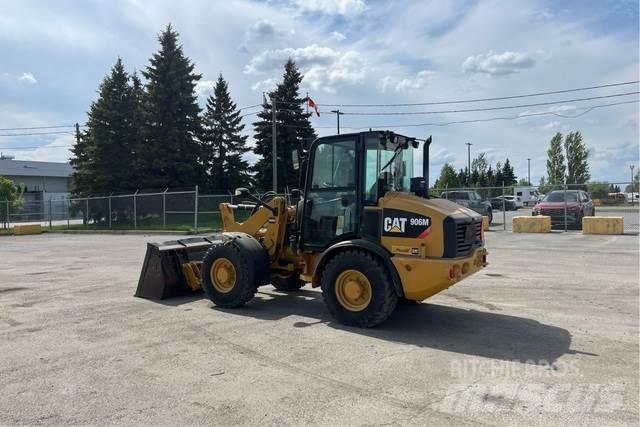 CAT 906M Tekerlekli yükleyiciler