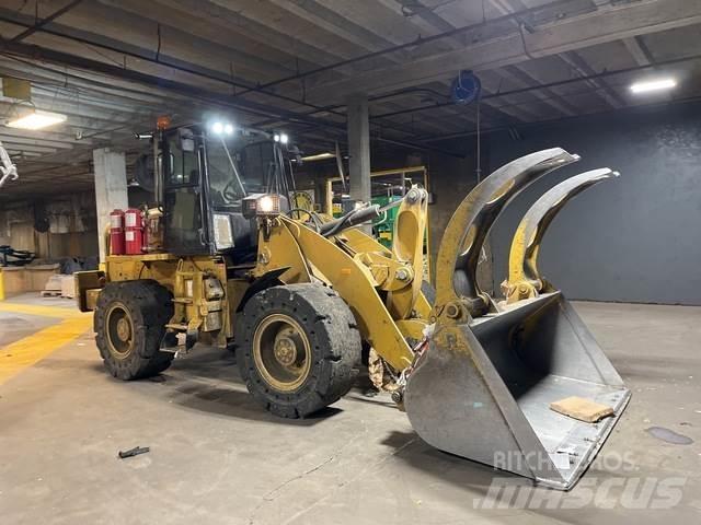 CAT 920 Tekerlekli yükleyiciler