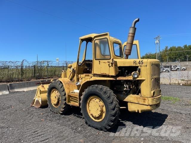 CAT 922 Tekerlekli yükleyiciler