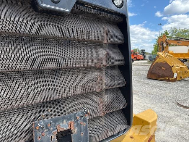 CAT 926M Tekerlekli yükleyiciler