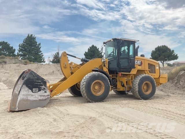 CAT 938M Tekerlekli yükleyiciler