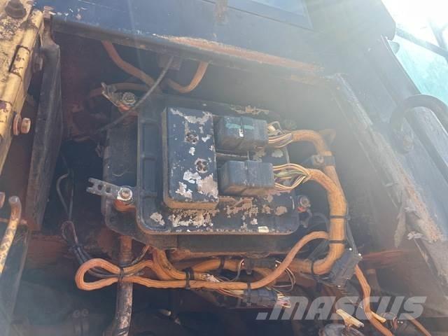 CAT 963C Paletli yükleyiciler