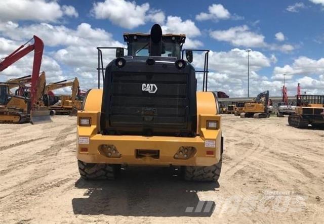 CAT 972 Tekerlekli yükleyiciler