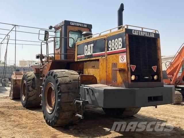 CAT 988B Tekerlekli yükleyiciler