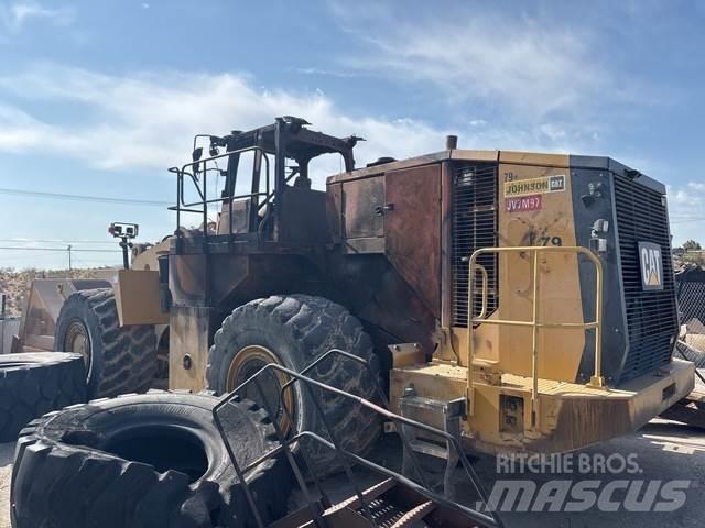 CAT 988K Tekerlekli yükleyiciler