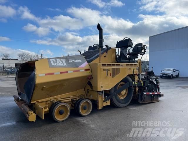 CAT AP1000E Asfalt sericiler
