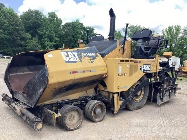 CAT AP1000E Asfalt sericiler