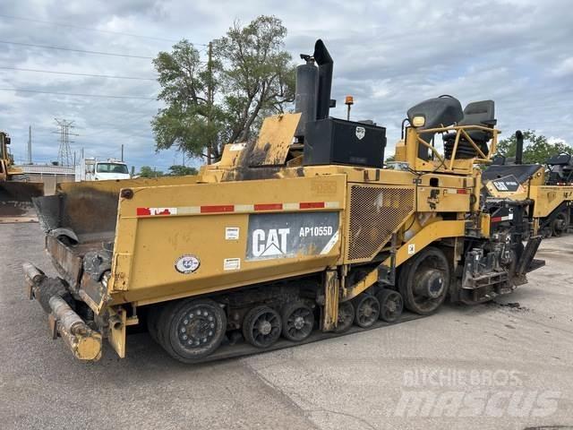 CAT AP1055D Asfalt sericiler
