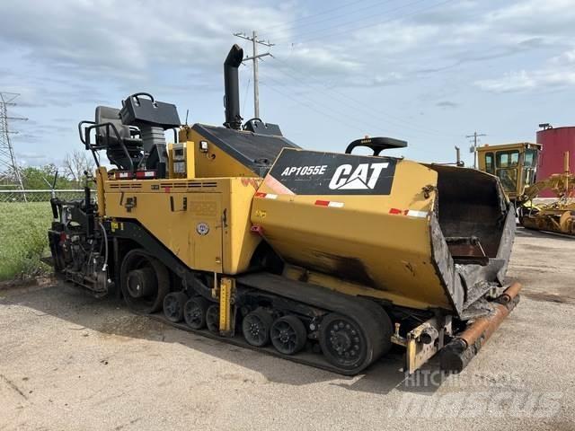 CAT AP1055E Asfalt sericiler