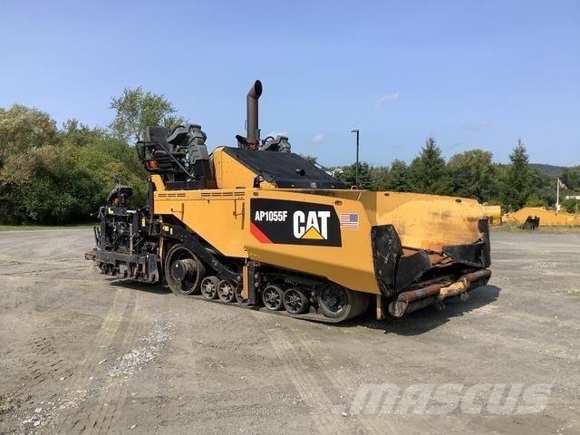 CAT AP1055F Asfalt sericiler