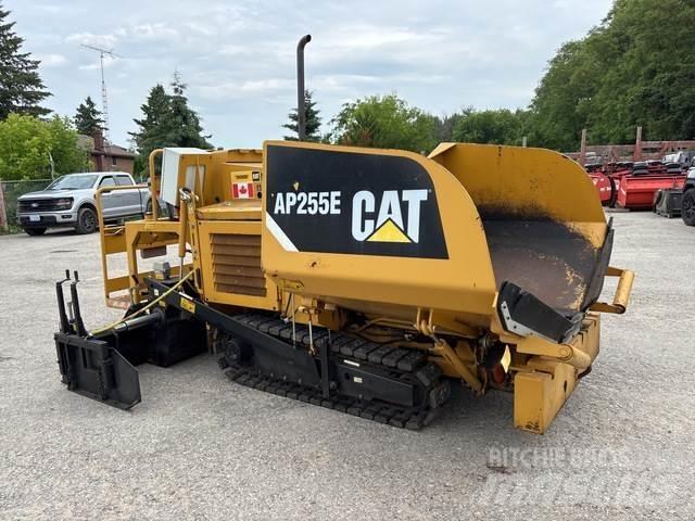 CAT AP255E Asfalt sericiler