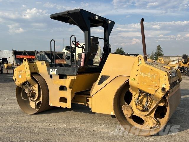 CAT CB-564D Çift tamburlu silindirler