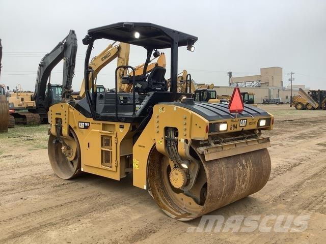 CAT CB10 Çift tamburlu silindirler