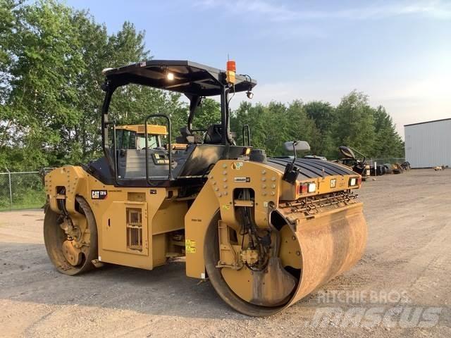 CAT CB16 Çift tamburlu silindirler