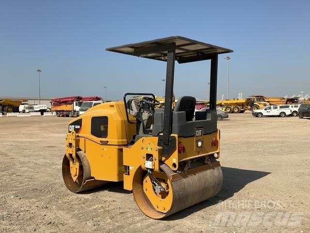 CAT CB34B Çift tamburlu silindirler