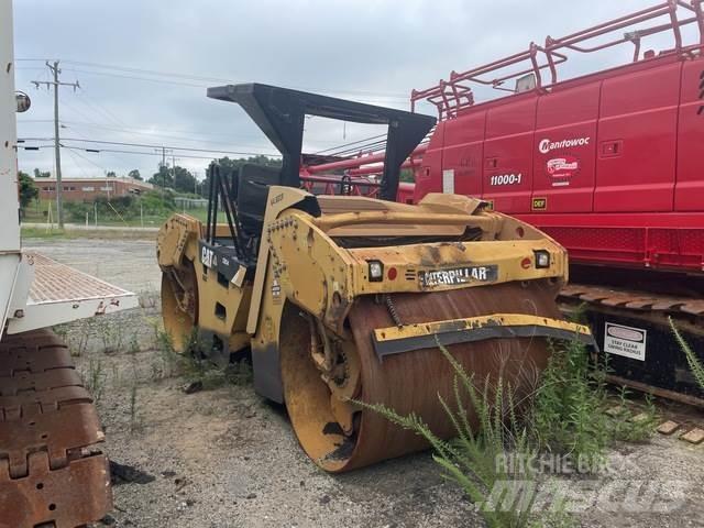 CAT CB54 Çift tamburlu silindirler