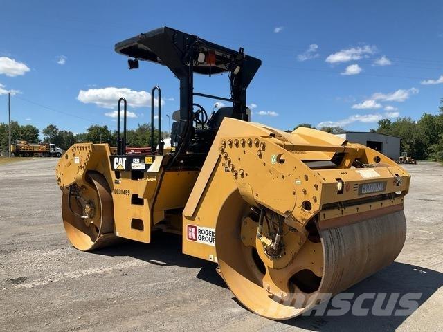 CAT CB54 Çift tamburlu silindirler