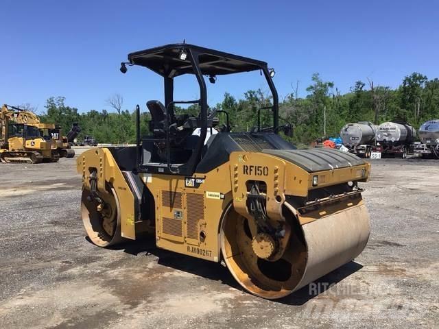 CAT CB54B Çift tamburlu silindirler