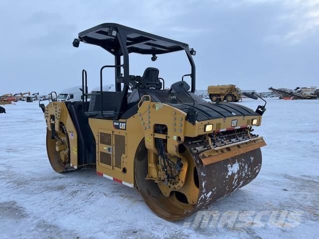 CAT CB64B Çift tamburlu silindirler