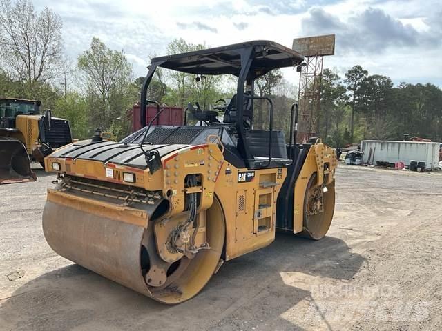 CAT CG64B Çift tamburlu silindirler