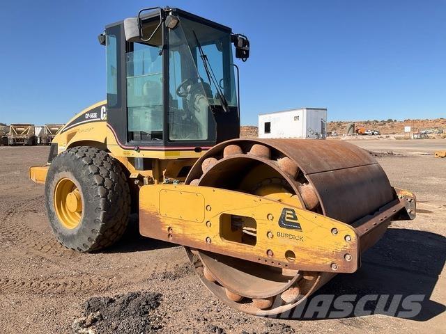 CAT CP-563E Tek tamburlu silindirler