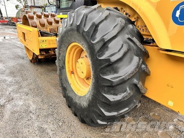 CAT CP54B Tek tamburlu silindirler