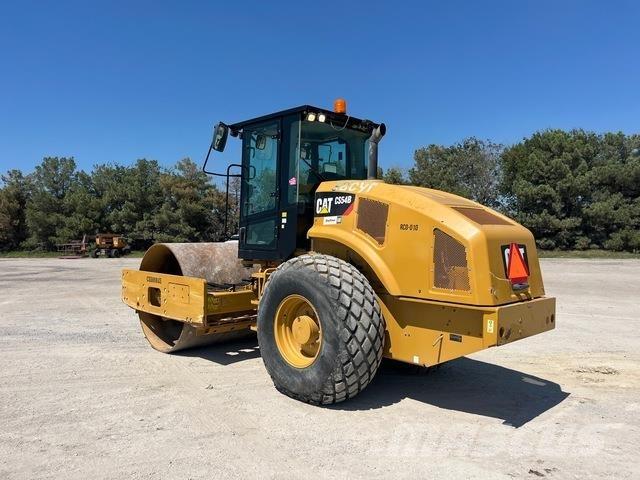 CAT CS54B Tek tamburlu silindirler