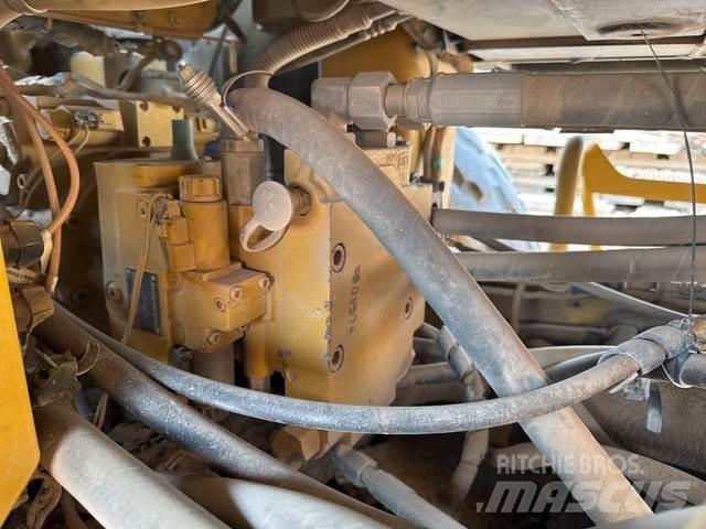 CAT CS78B Tek tamburlu silindirler