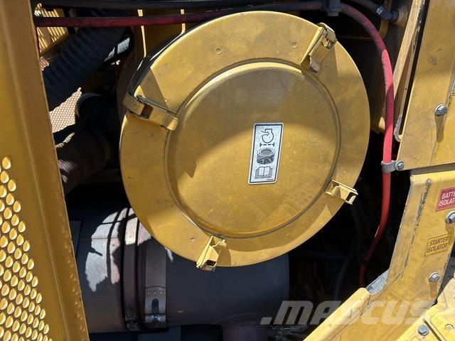 CAT D11T Paletli dozerler