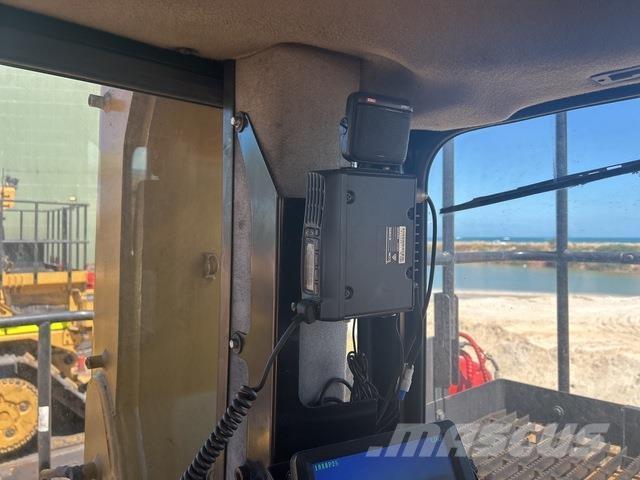 CAT D11T Paletli dozerler