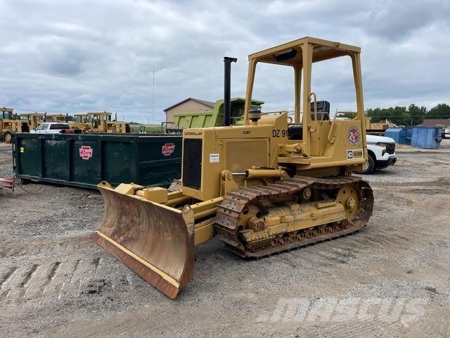 CAT D3B Paletli dozerler