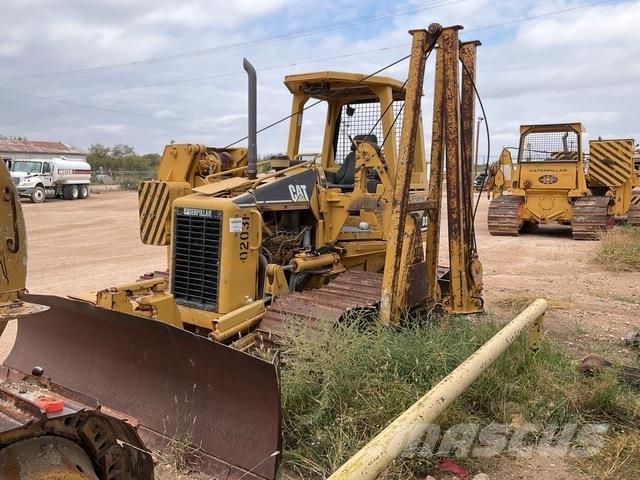 CAT D3G Boru döşeme dozerleri