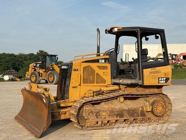 CAT D3K XL Paletli dozerler
