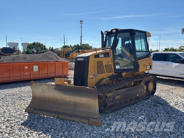 CAT D3K2 XL Paletli dozerler