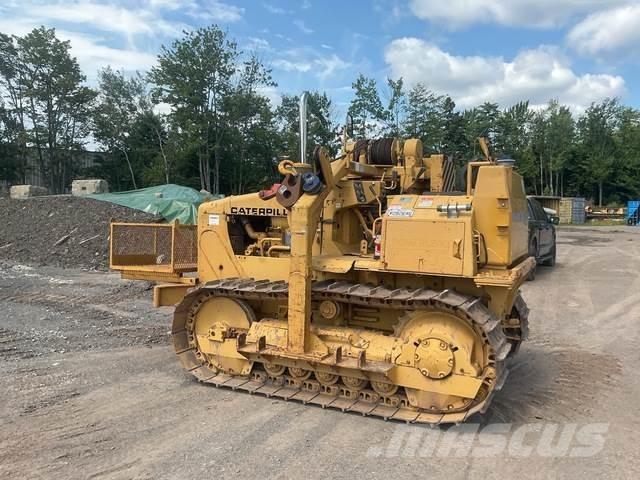 CAT D4E 20 Boru döşeme dozerleri