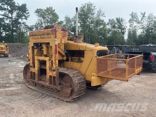 CAT D4E 20 Boru döşeme dozerleri