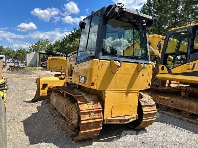 CAT D4K2 XL Paletli dozerler
