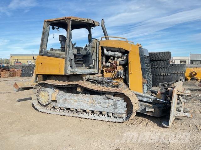 CAT D4K2 XL Paletli dozerler