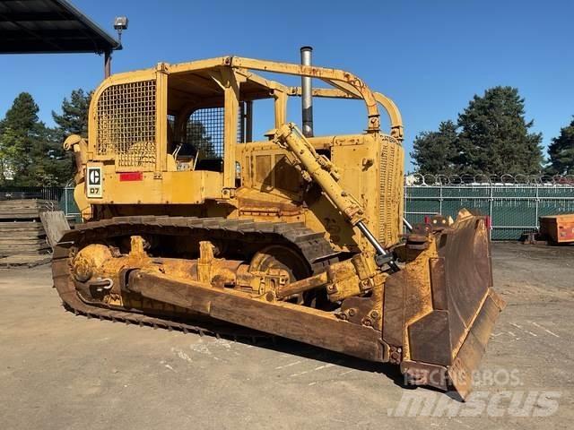 CAT D7 Paletli dozerler