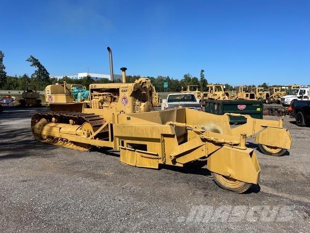 CAT D8 Paletli dozerler