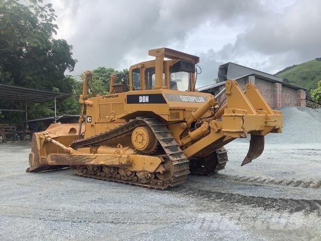 CAT D8N Paletli dozerler