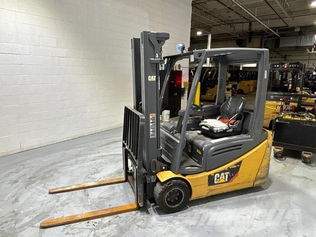 CAT MH 2ET3500 Elektrikli forkliftler