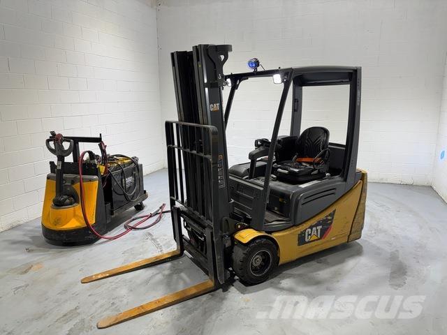 CAT MH 2ET3500 Elektrikli forkliftler