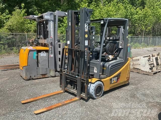 CAT MH 2ET4000 Elektrikli forkliftler