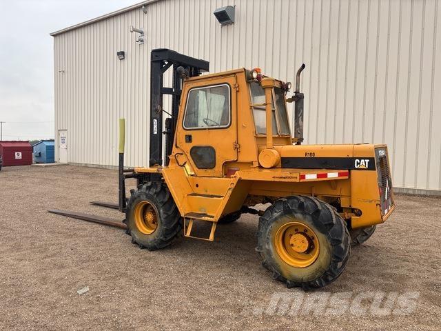 CAT R80 Arazi tipi forklift